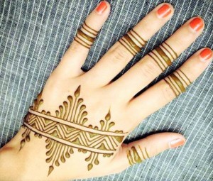 New-Simple-Beautiful-Best-Top-Arabic-Henna-Hands-Mehndi-Designs-2014-2015-Pakistani-Indian-Bangladeshi-Picture-Facebook